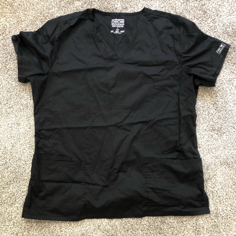 Cherokee scrub top